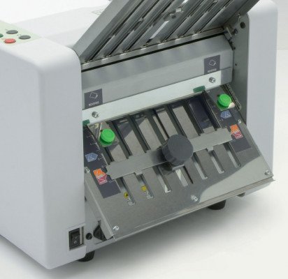 Zgibalnik papirja IDEAL 8306